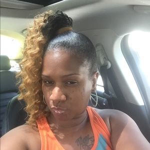 Meet your Posher, Lakisha